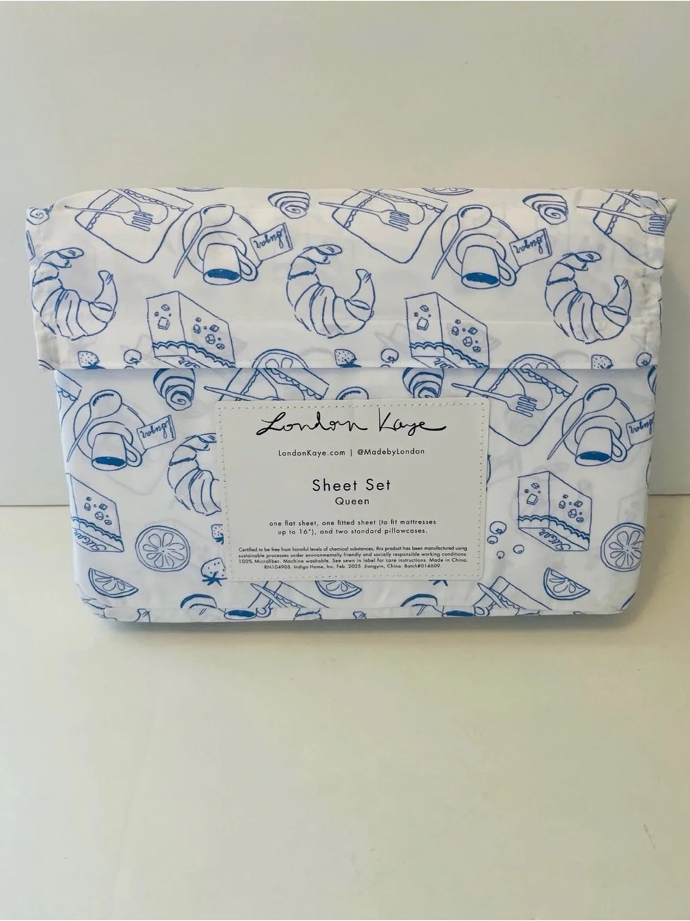 London Kaye Parisian Pastry Queen Size Sheet Set White Blue Coffee Croissant
